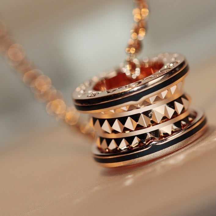 [valéa jewellery]ZERO 1 ROCK PEDANT PINK GOLD BLACK NECKLACE